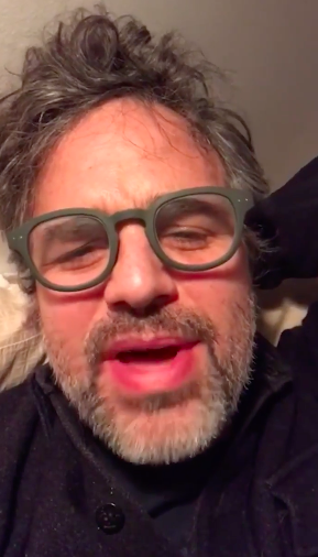 21 Suuuuper Awkward Things Celebrities Did At The Start Of The Pandemic — image 7