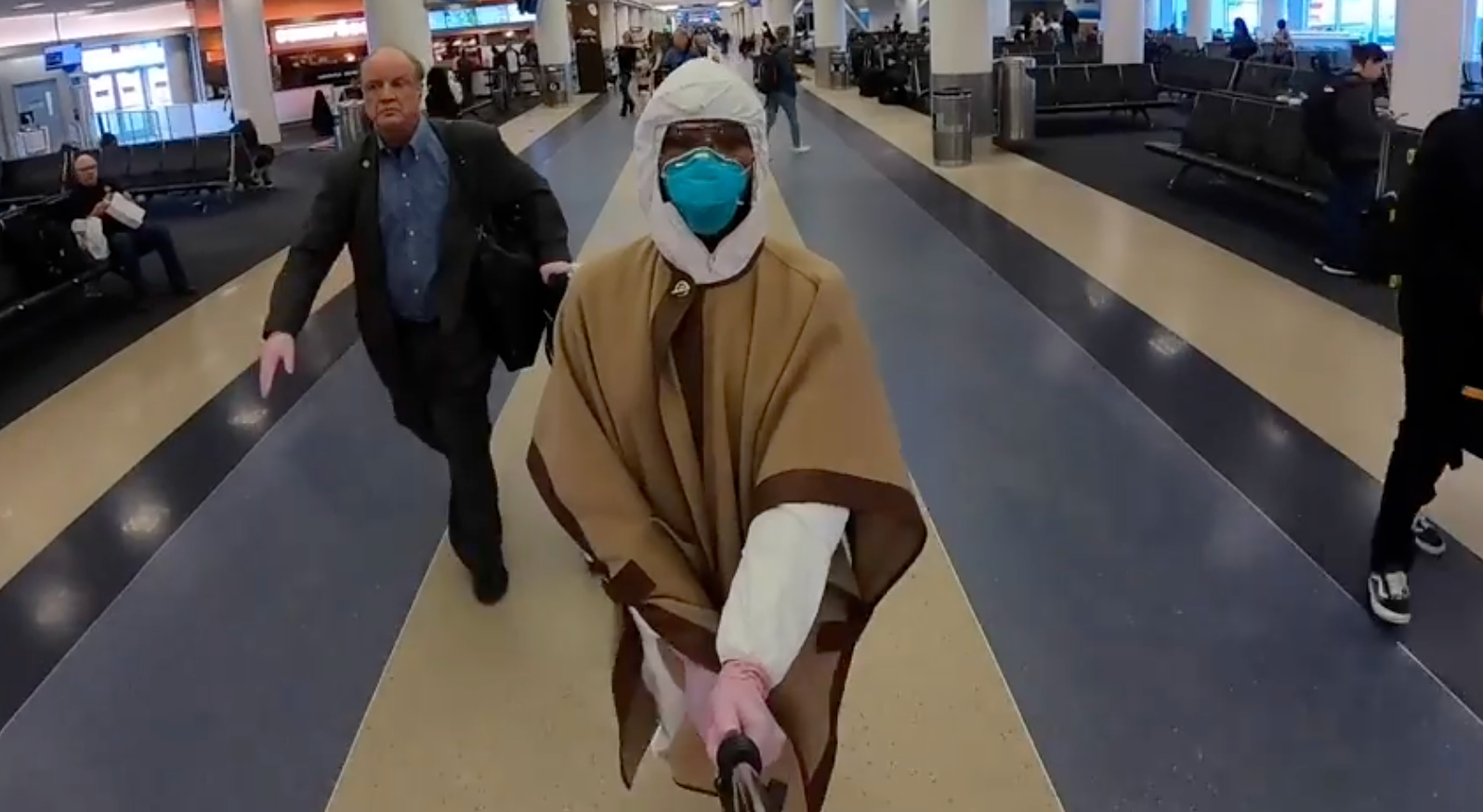 21 Suuuuper Awkward Things Celebrities Did At The Start Of The Pandemic — image 12
