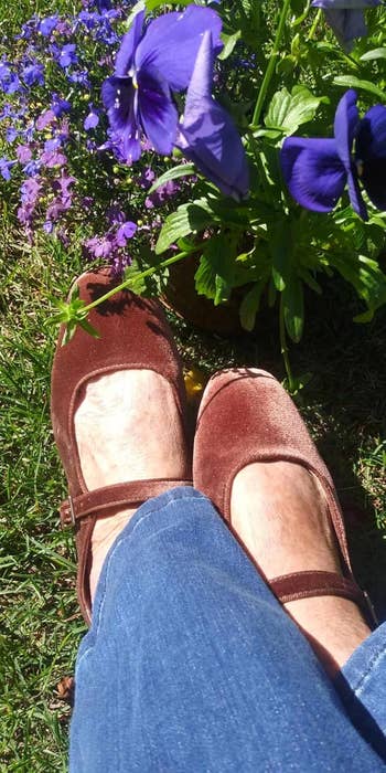 17 Chic Ballet Flats That Are Actually Comfortable Enough To Walk In — image 6