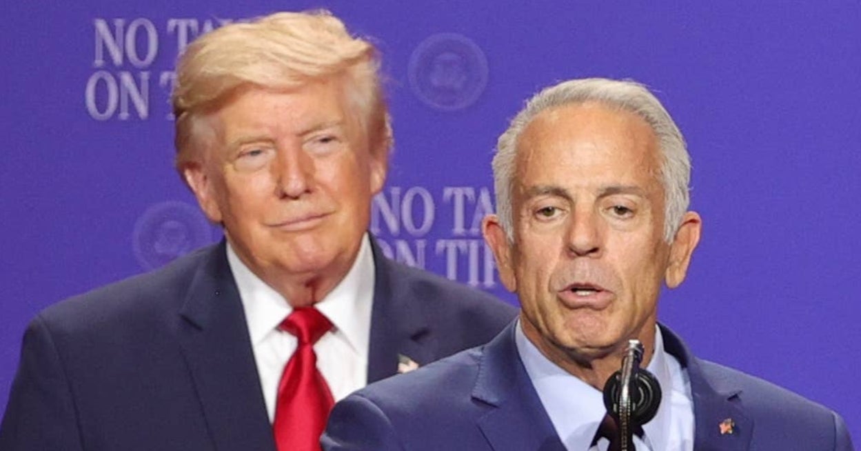 A GOP Governor Had To Tell A Trump Crowd To Stop Booing A Fallen Officer In An Awkward Moment — image 2