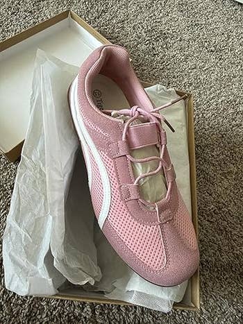 Anyone Who Loves A Good Walk Should Take A Look At These 26 Pairs Of Shoes — image 5