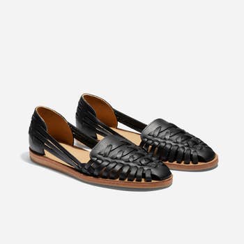 Anyone Who Loves A Good Walk Should Take A Look At These 26 Pairs Of Shoes — image 18