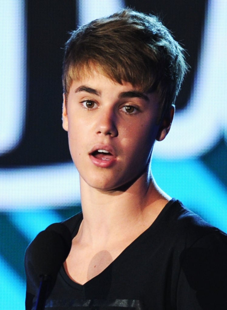 13 Iconic Songs With Absolutely Heartbreaking Backstories — image 17