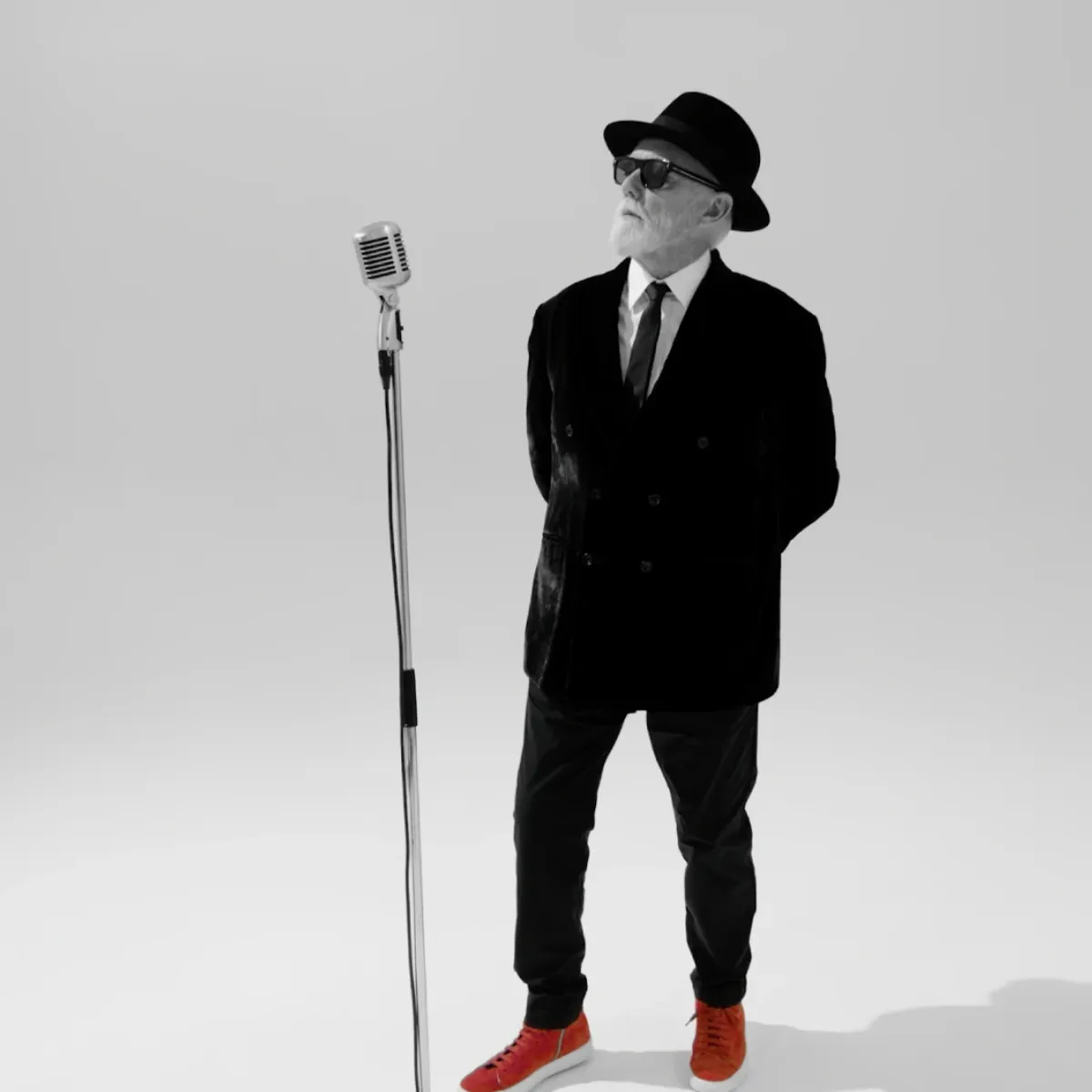 Queen’s Roger Taylor Debuts Romantic Single ‘I See You Now’ — image 2