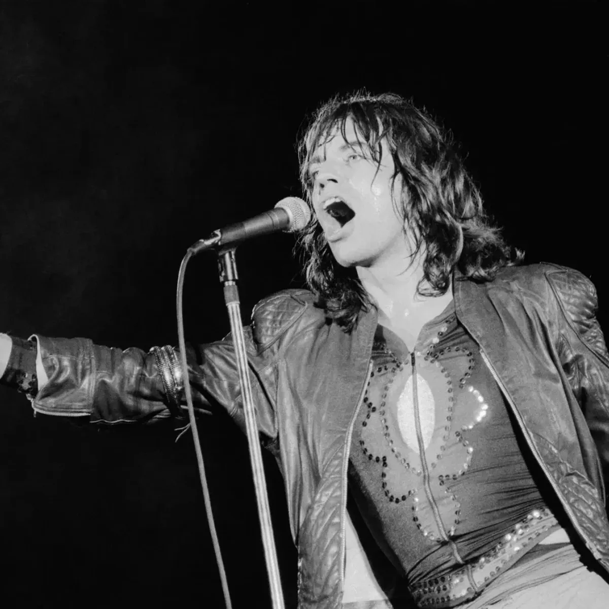 50 Years Ago Today: The Rolling Stones Right the Wrongs of Altamont at Massive U.K. Festival — image 2