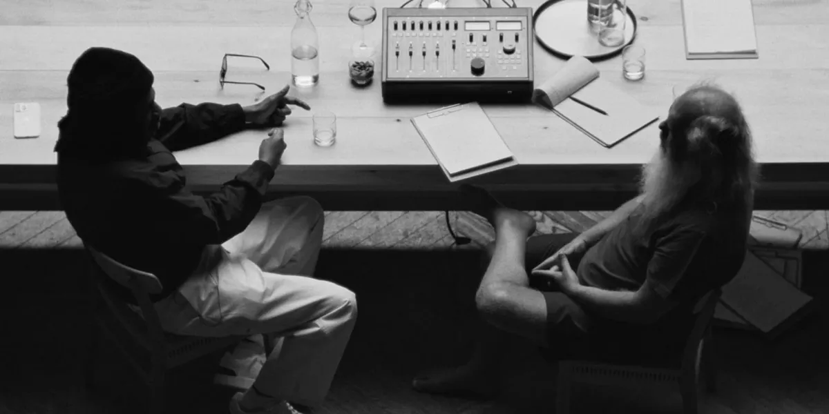 Jay-Z Reintroduces Himself Once More in New â€˜JAÅ¸-Z in 8â€™ Trailer