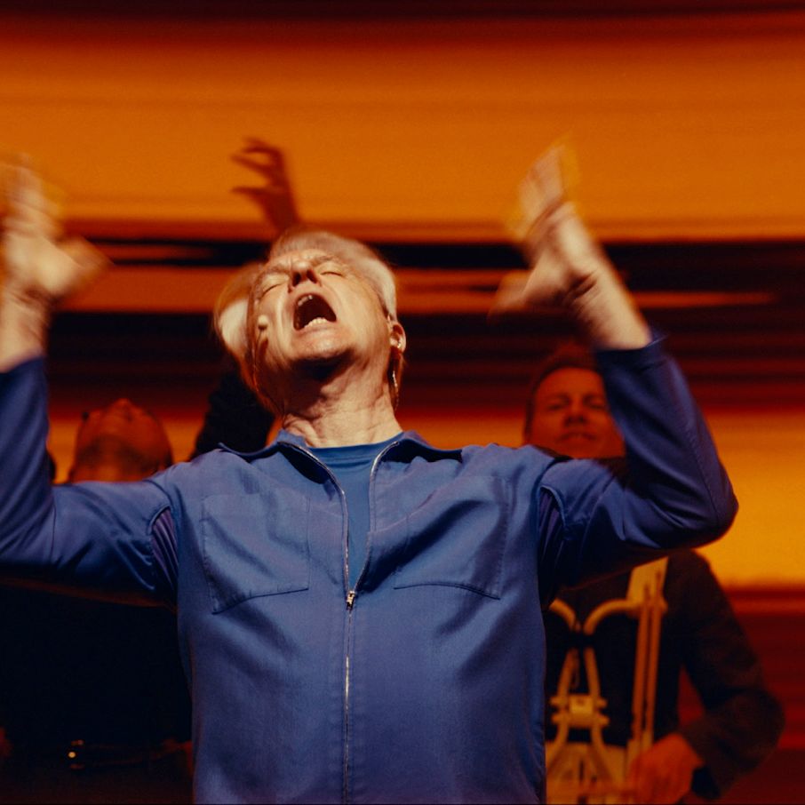 David Byrne Announces New Concert Film Who Is the Sky? — image 3