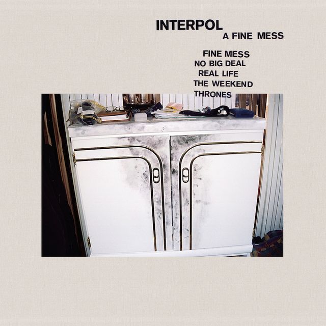 Interpol: This Mirror Weighs a Ton — image 9