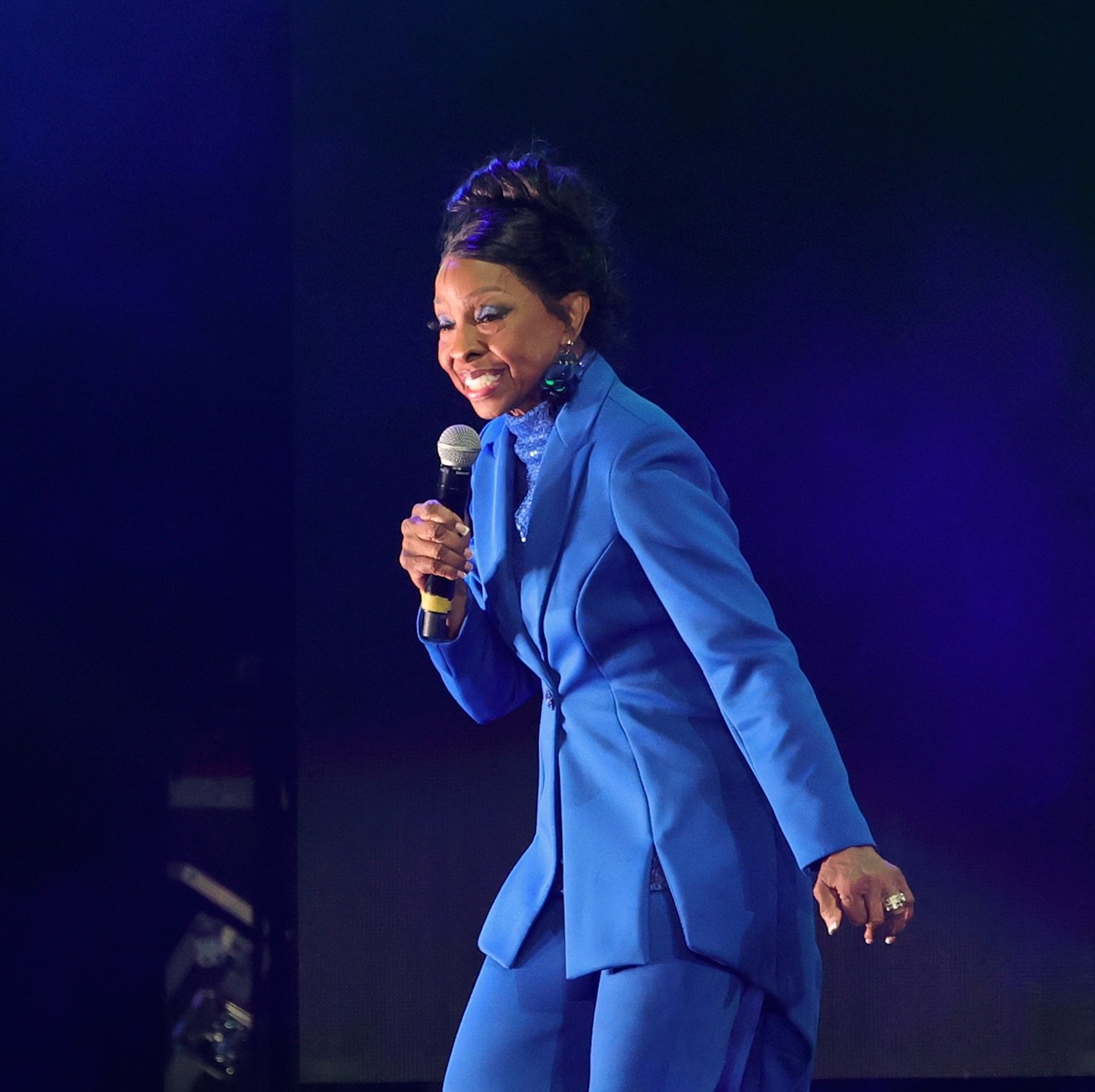 Gladys Knight Shares Statement After Onstage Behavior Sparks Concern — image 4