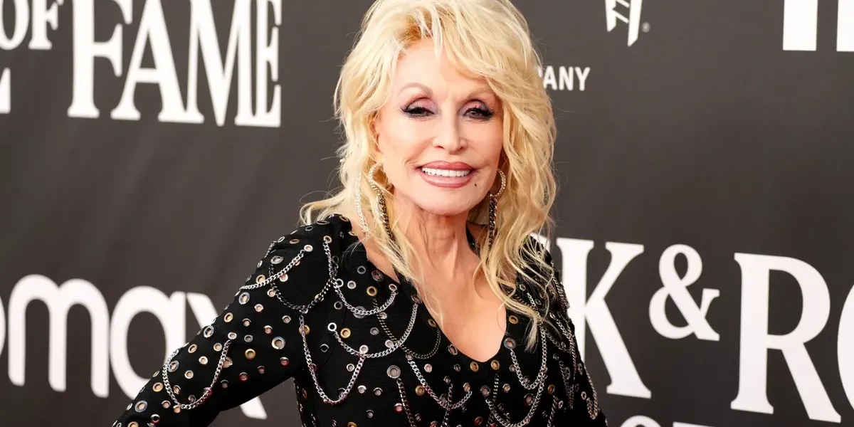 Tennessee Plans to Rename Nashville Airport After Dolly Parton