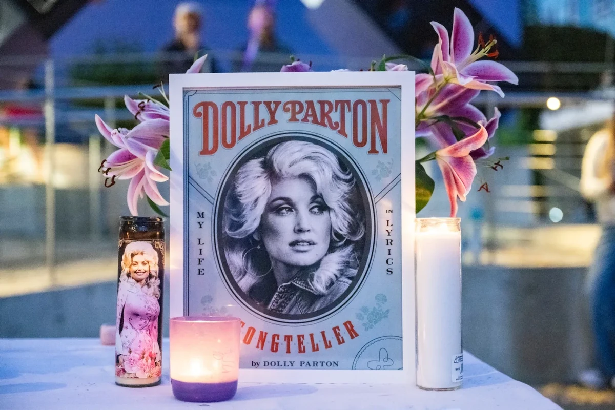 Dolly Parton ‘Laid to Rest’ After Private Funeral, Family Says — image 6