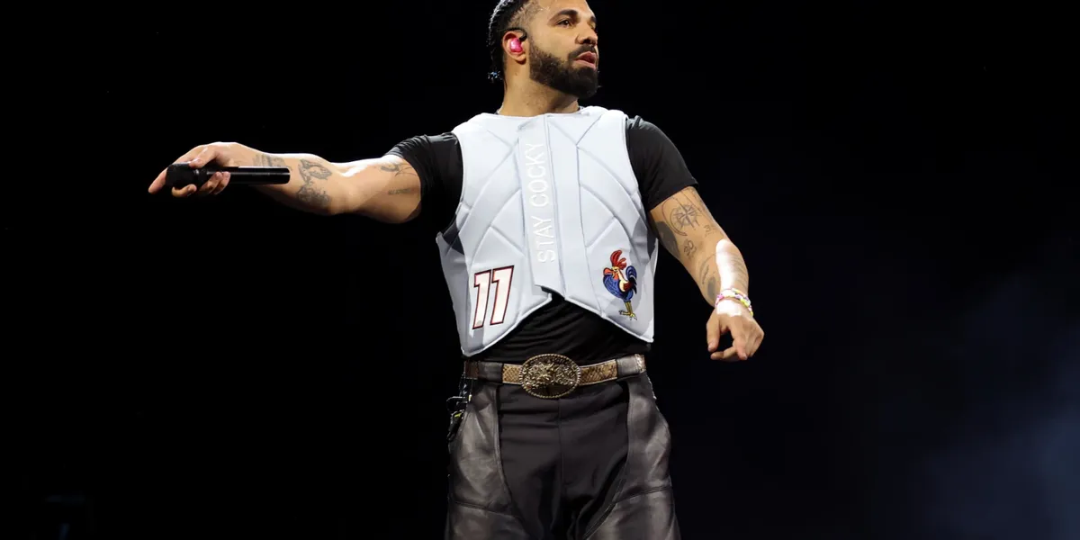 Watch Drake Perform ‘Iceman’ Tracks Live at Don Toliver’s Toronto Show — image 1