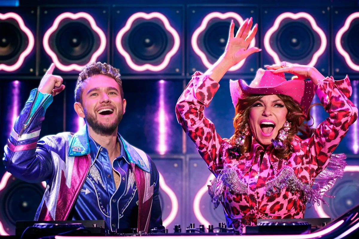 See Shania Twain Ride Pastel Unicorn in New ‘Still the One’ Video — image 6