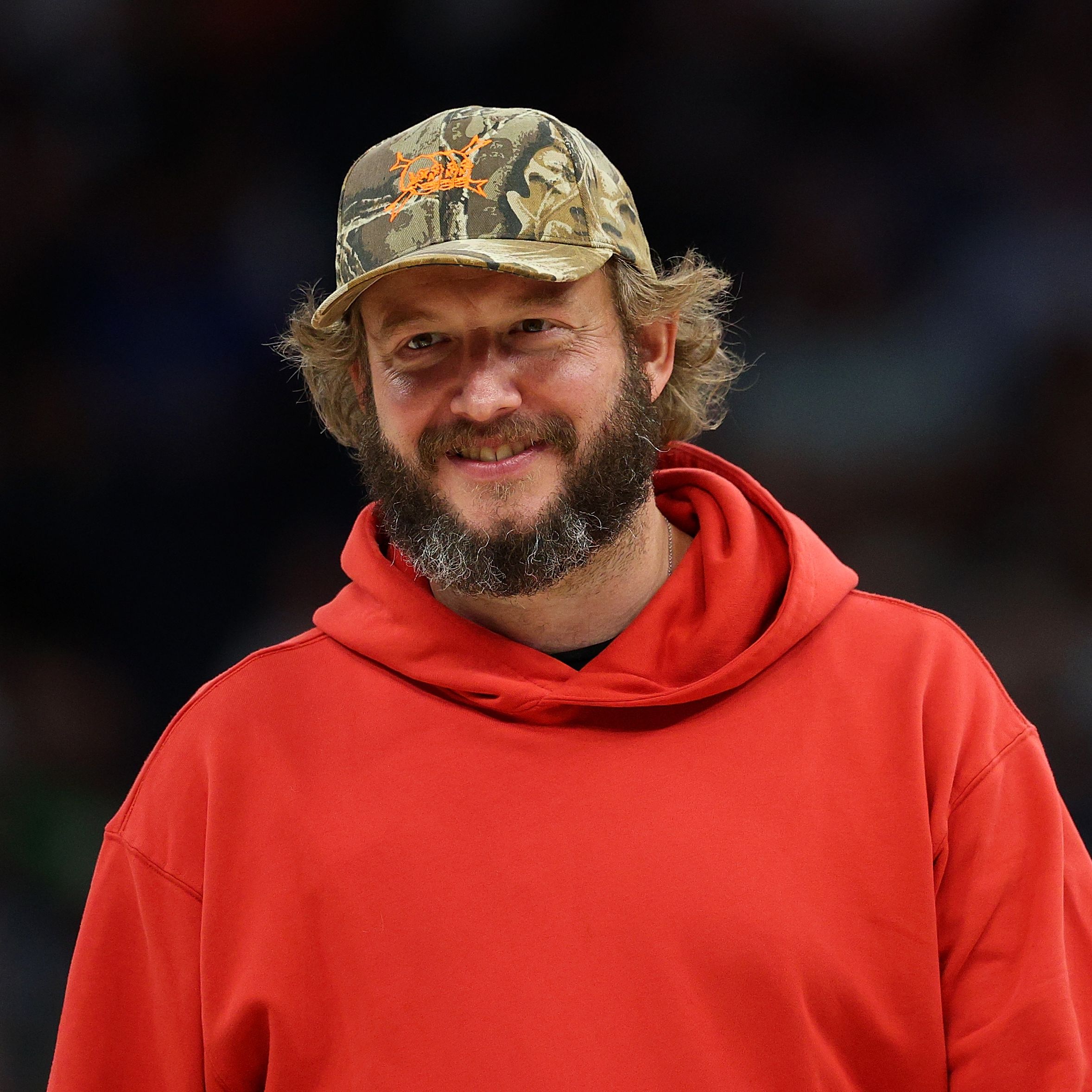 Bon Iver Made a Jingle for a Local Bar’s Meatloaf Dippers — image 3