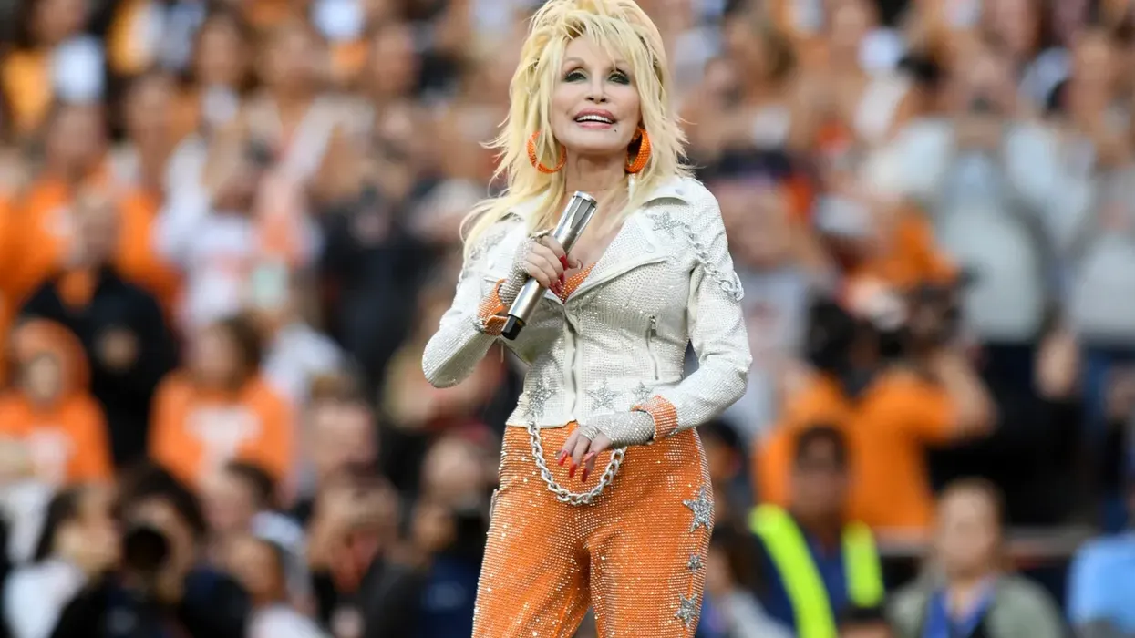 Vote to Rename Nashville International Airport After Dolly Parton Passes Unanimously — image 4