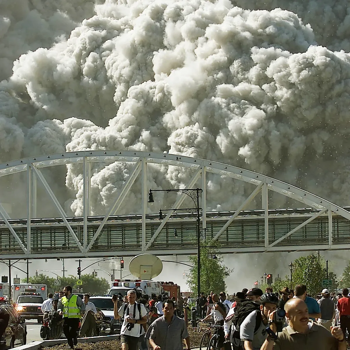 The First Hours After the Planes Crashed — image 2