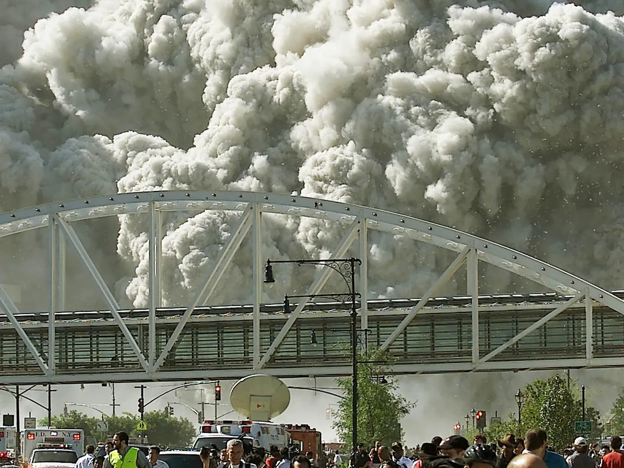 The First Hours After the Planes Crashed — image 3