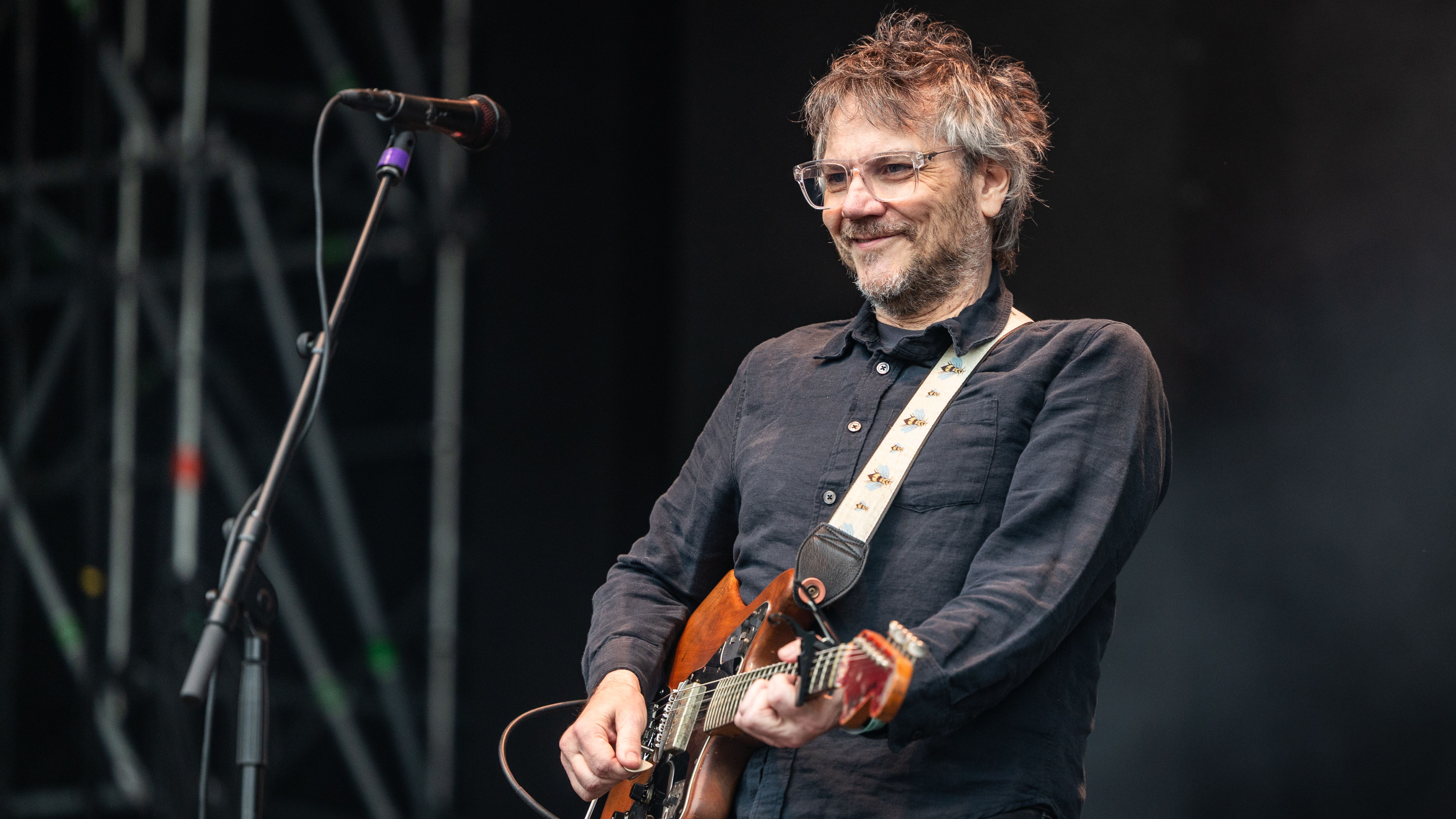 Listen to Jeff Tweedy Cover Twisted Teens’ “Wild Connectionâ€