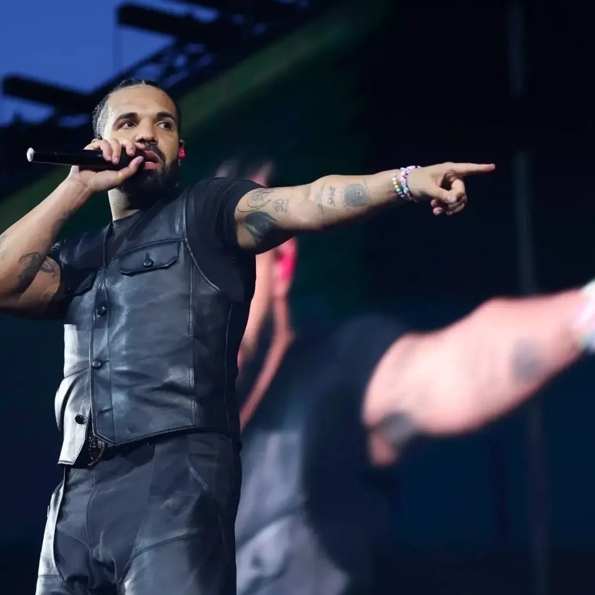Drake Reveals More Details On 'FOMO' Ahead of Release — image 2
