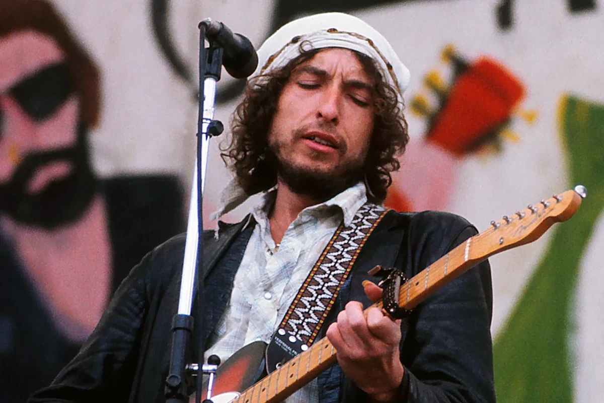 Bob Dylan Announces Massive 39-Disc Box Set Chronicling 1976 Rolling Thunder Revue — image 6