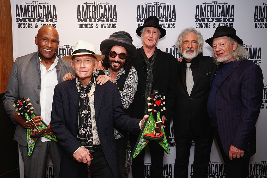 Tom Petty's Heartbreakers Reunite At Americana Awards: Watch